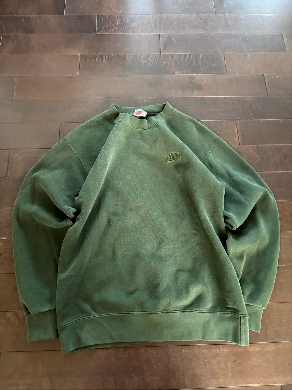 Vintage 90s nike crew neck